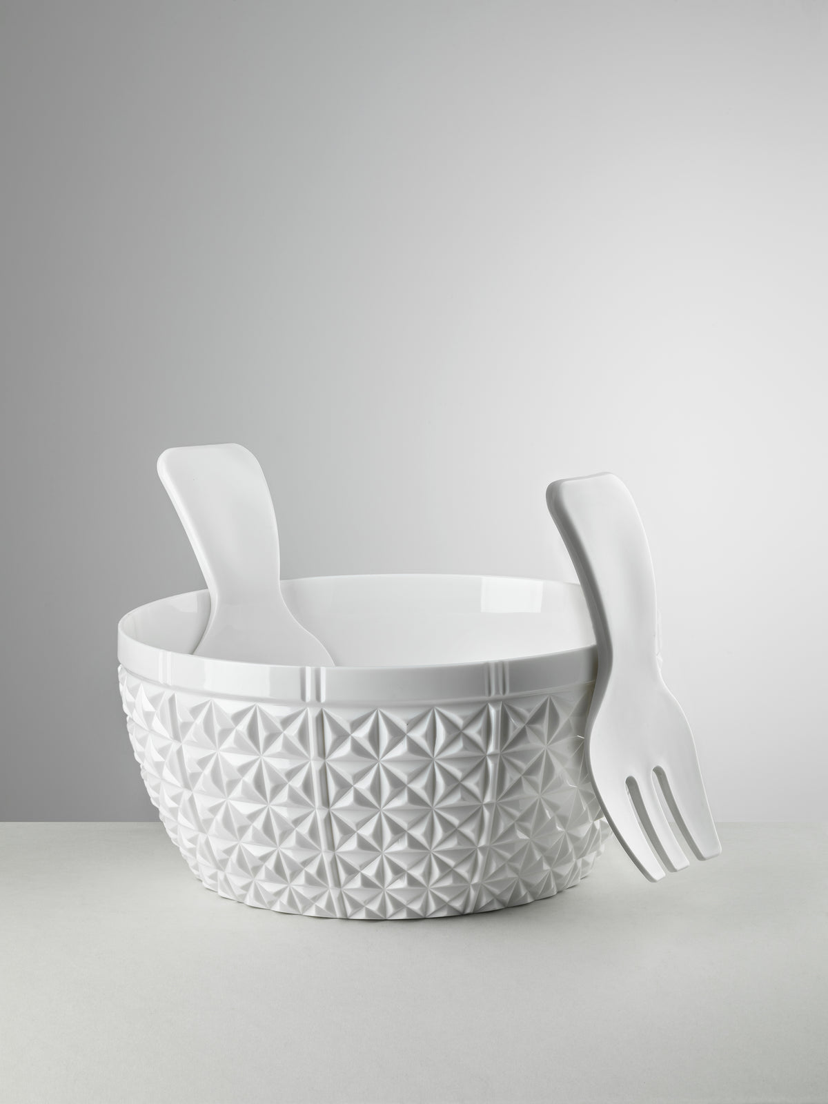Churchill Salad Bowl