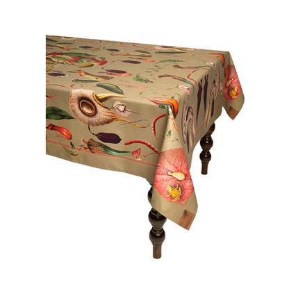 Mantel Carnivora Green