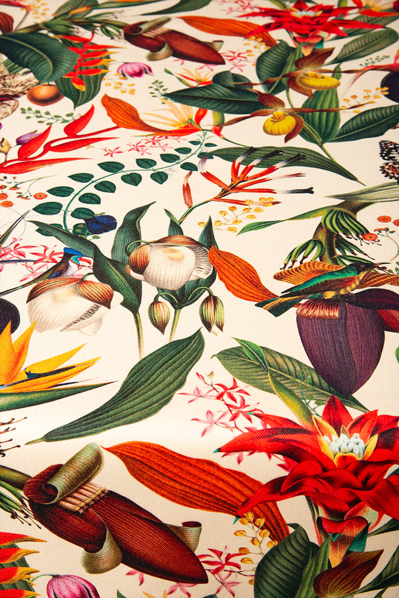 Mantel Colombian Flowers